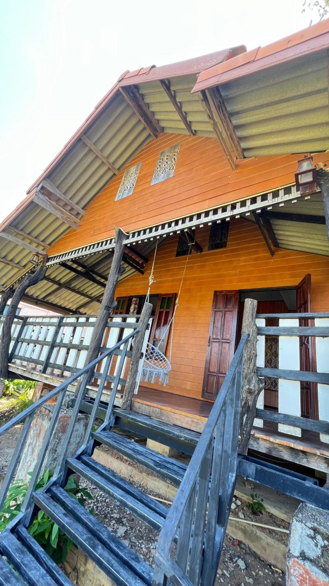 Chom Dao Resort Ko Lanta Exteriör bild
