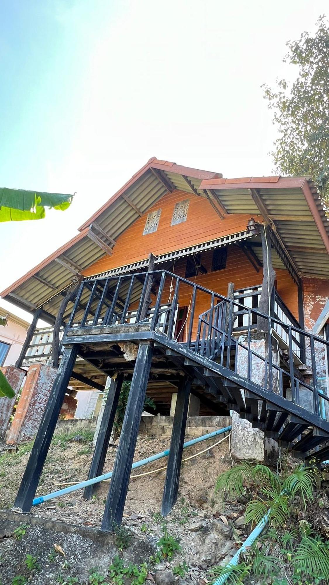 Chom Dao Resort Ko Lanta Exteriör bild